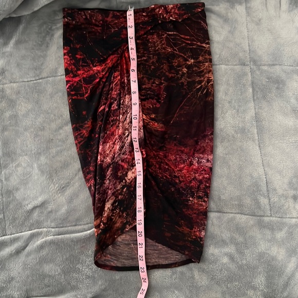 Helmut Lang Midnight Floral Jersey Draped Skirt Red Black Size P - Picture 8 of 10
